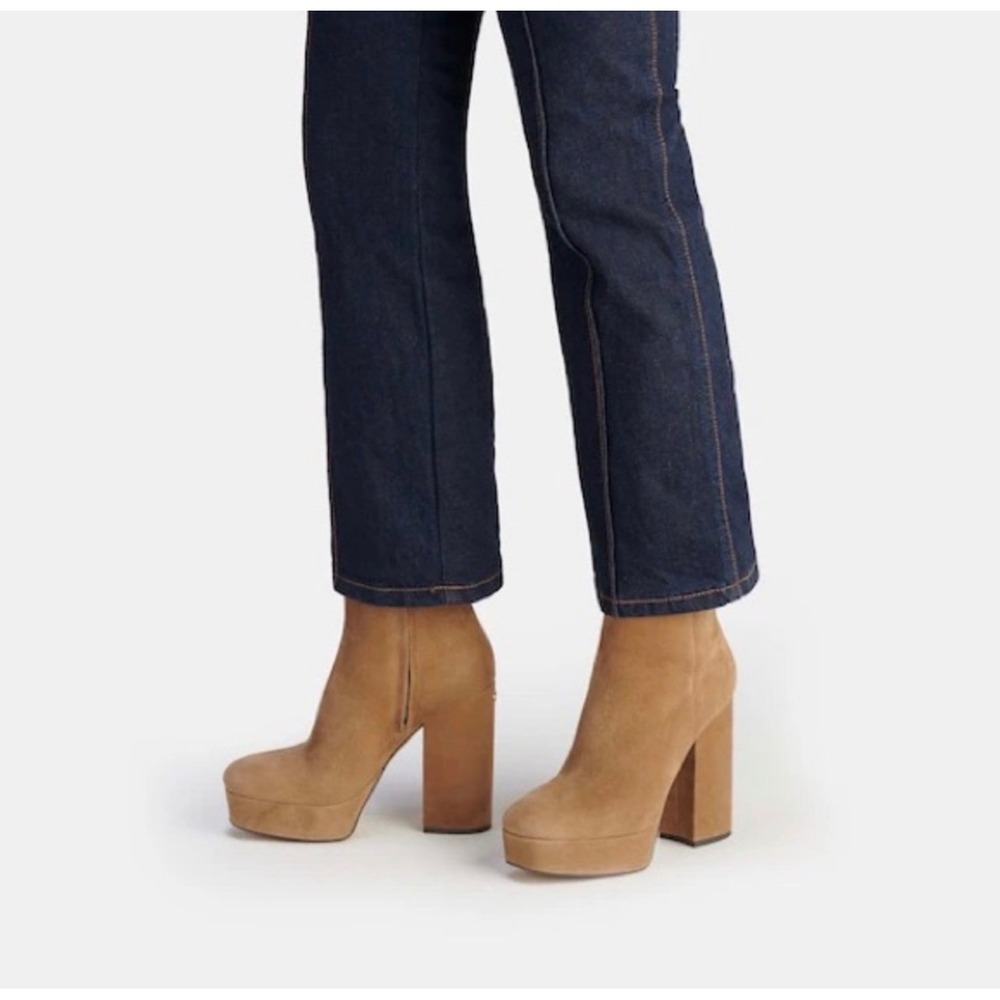 New! Coach Suede Platform Block Heel‎ Ankle Booties Iona Tan – Size 9